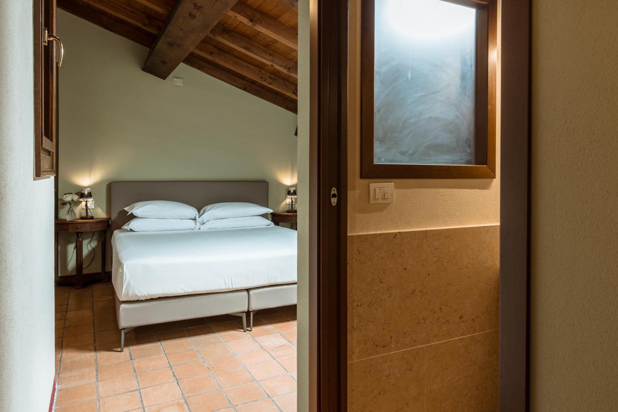 Osteria Luxury Apartments Peschiera del Garda Exterior photo