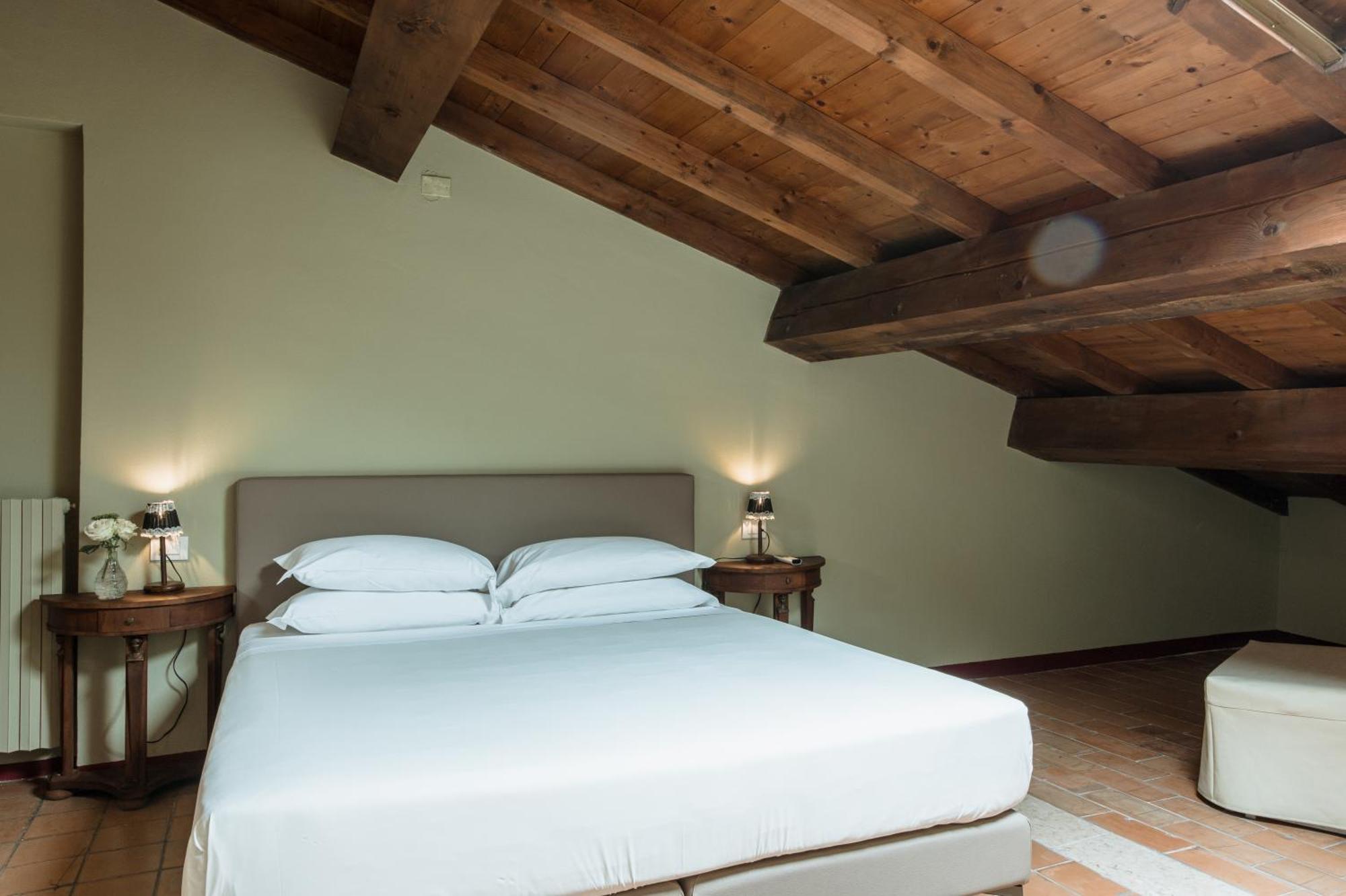 Osteria Luxury Apartments Peschiera del Garda Exterior photo